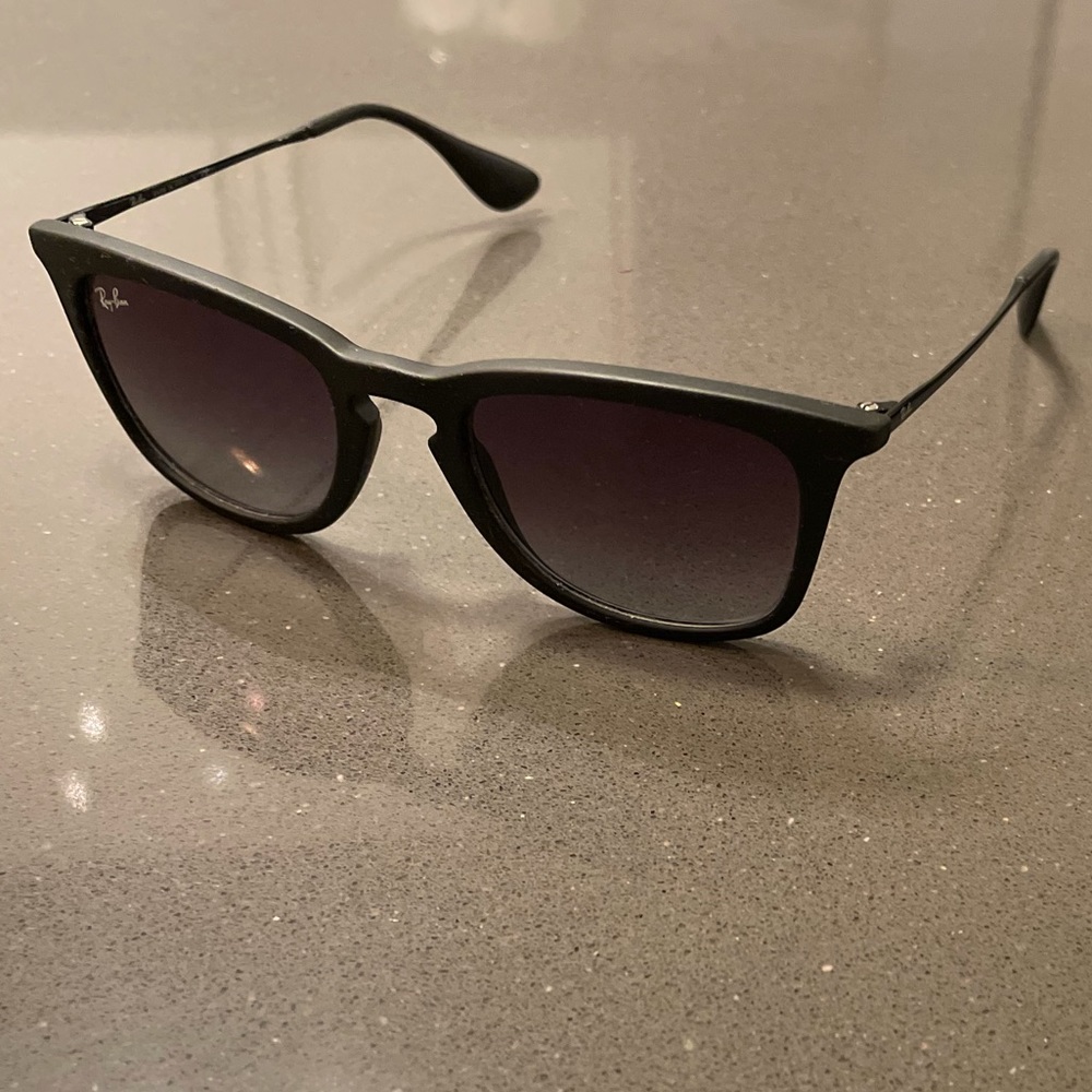 Ray-Ban Sunglasses
